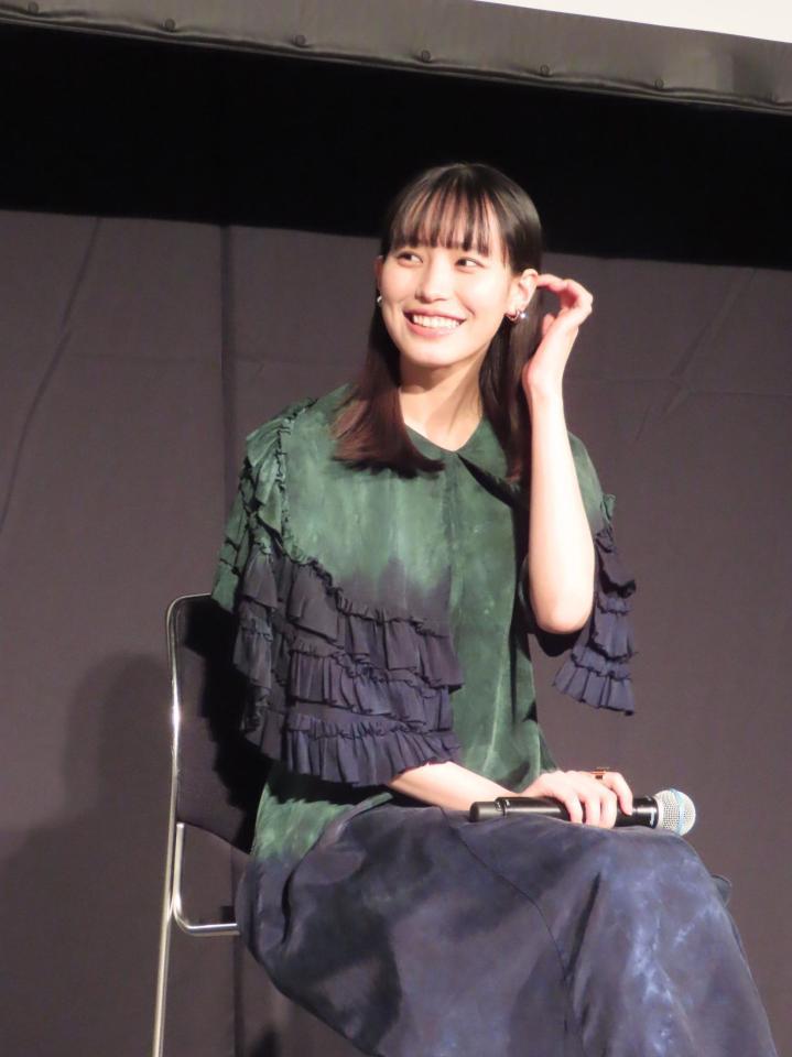 　主演短編映画のイベントに出席し、笑顔を見せる南沙良＝東京・渋谷