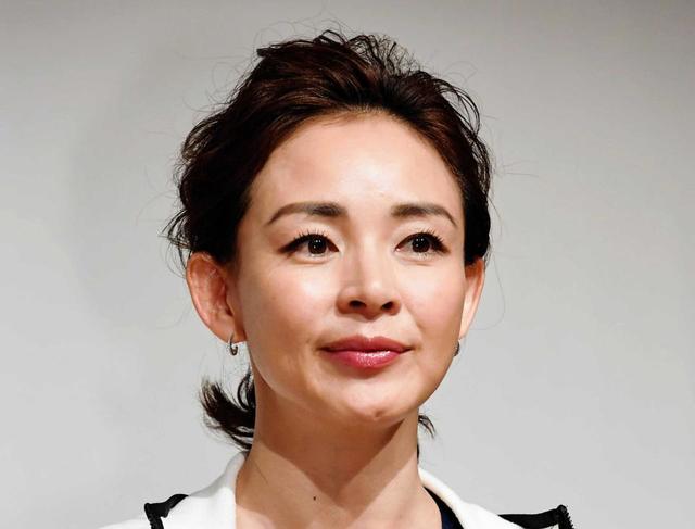 ＳＨＩＨＯ、急死の義父と「最後のお別れを」「優しさは一生忘れません」夫は秋山成勲