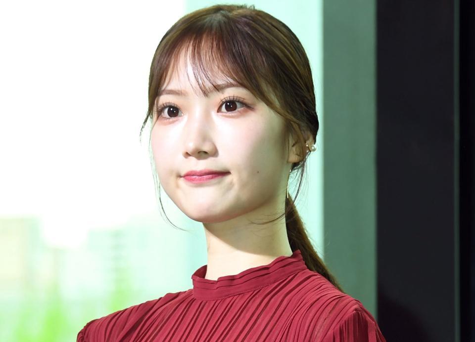 野村萬斎の娘、彩也子アナ 花を手にした姿が衝撃波「妖精ですか」「君