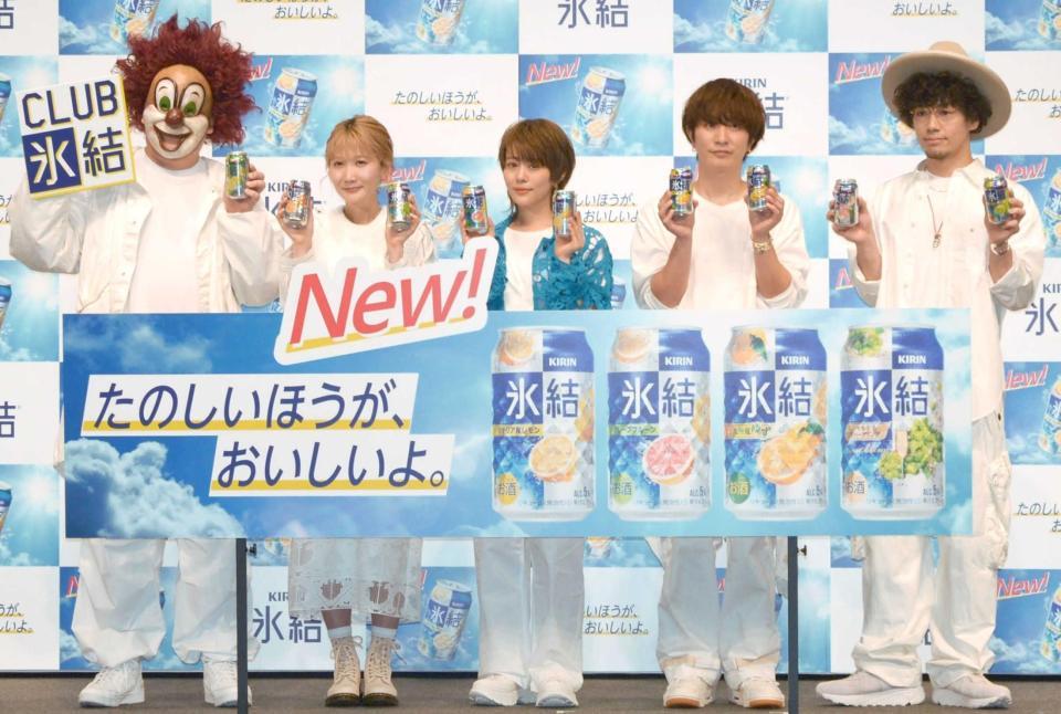 　（左から）ＤＪ　ＬＯＶＥ、Ｓａｏｒｉ、高畑充希、Ｆｕｋａｓｅ、Ｎａｋａｊｉｎ