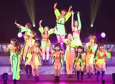 　２度目の武道館公演を行ったＢＥＹＯＯＯＯＯＮＤＳ