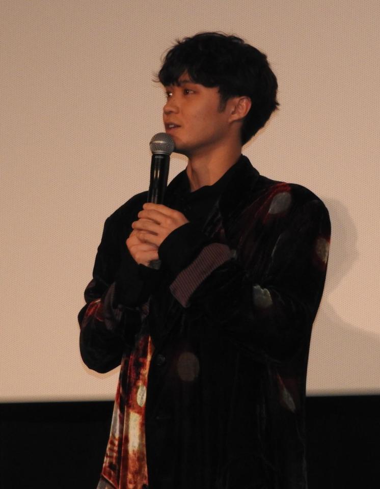 　映画「波紋」初日舞台あいさつに出席し、撮影を振り返る磯村勇斗