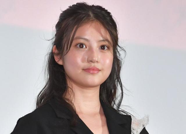 「可愛い天才」今田美桜の純白ワンピ姿「失神しそう」「心臓もたない」３カ月ぶり投稿に歓喜の声続々