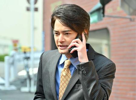 　刑事役で出演した中山優馬