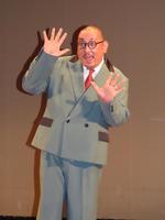 　独演会を行った街裏ぴんく