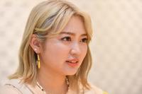 　ソロデビューへ意気込みを語る柏木ひなた（撮影・開出牧）