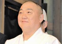 　極楽とんぼ・山本圭壱