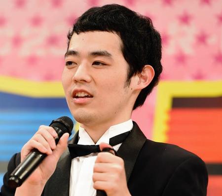 視覚障害持つ濱田祐太郎、クレーンゲームで奇跡起こす　芸人仲間も「お前、見えてるやろ？」