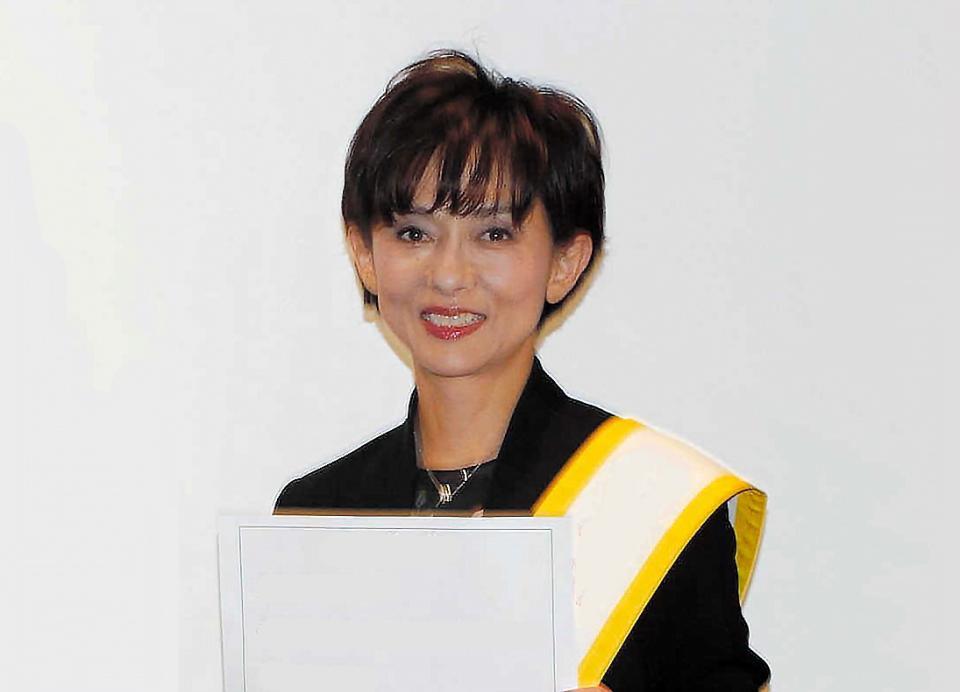 斉藤慶子＝２０１８年撮影