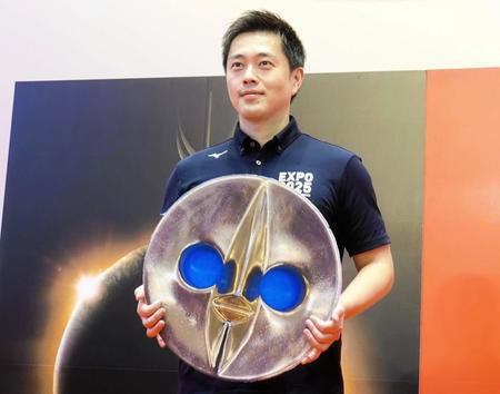 　ＥＸＰＯ’７０パビリオン別館オープニング記念式典に出席した吉村洋文大阪府知事