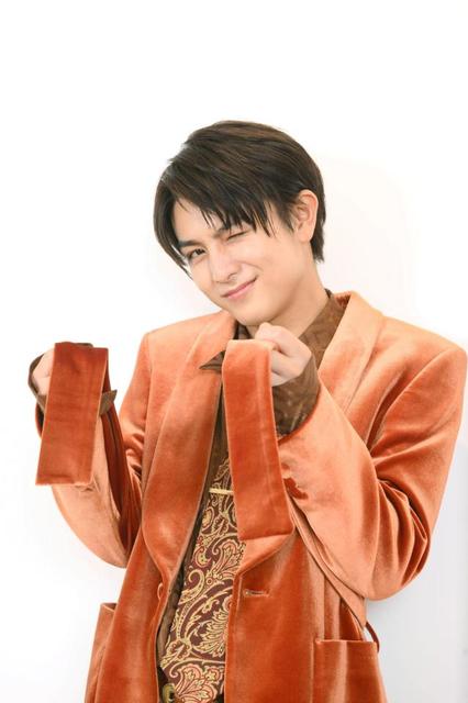 超特急ハル「バッタマン」のパフォーマンスがウケた！2年に気が