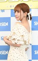 　最後のヘアヌード写真集発売した三上悠亜（撮影・金田祐二）