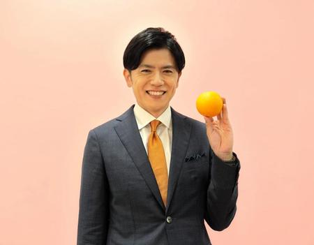 　「旬感ＬＩＶＥ　とれたてっ！」のＭＣを務める青木源太