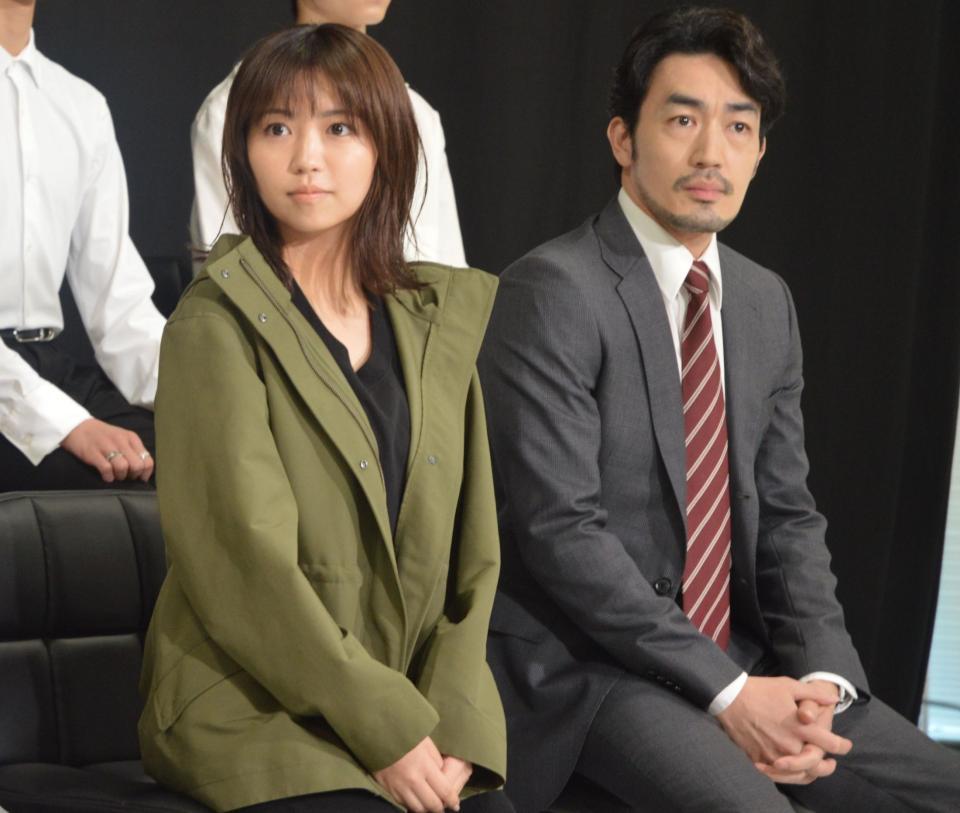 　制作発表に出席した大原優乃、大谷亮平