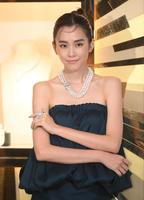 　ＢＯＵＣＨＥＲＯＮ銀座本店オープニングセレモニーに登場した桐谷美玲（撮影・堀内翔）