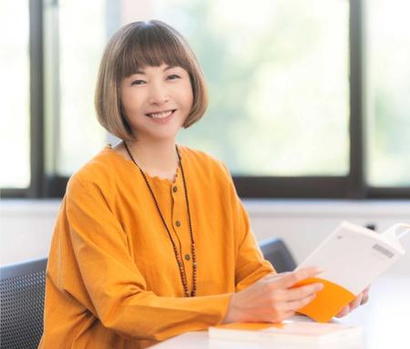 　約半年の受講を振り返った麻木久仁子