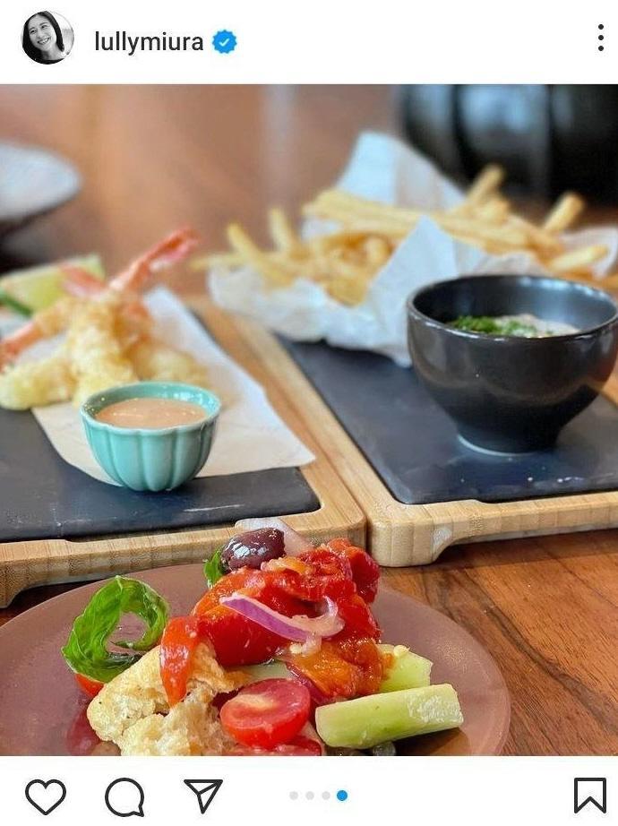 三浦瑠麗のインスタグラム＠ｌｕｌｌｙｍｉｕｒａより