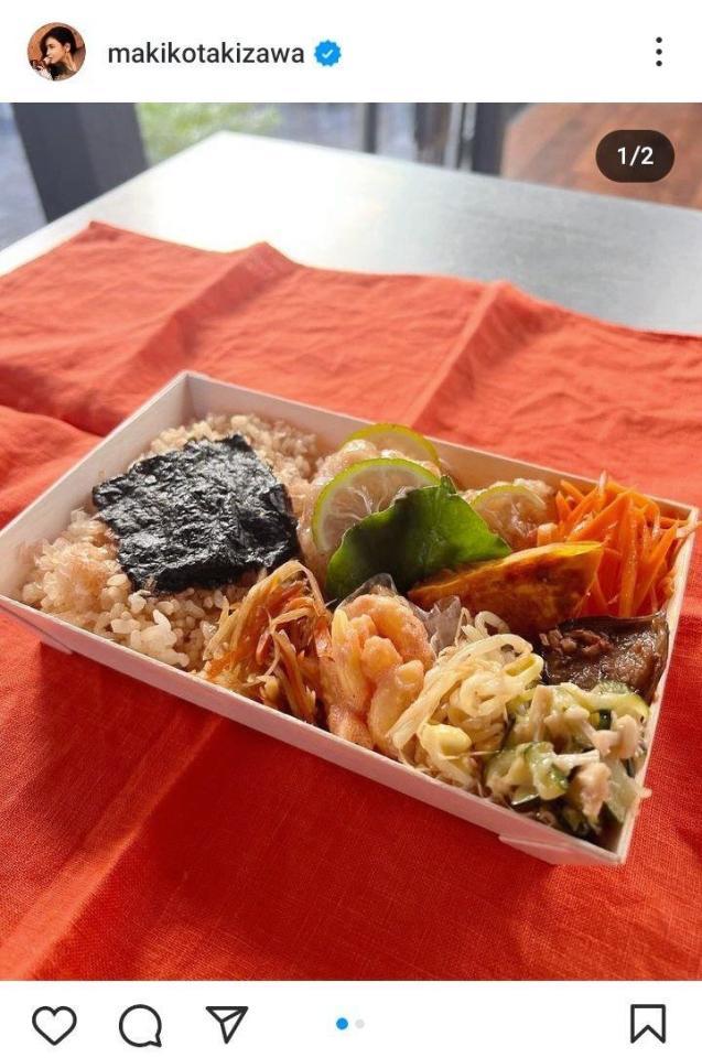 　滝沢眞規子のインスタグラム＠ｍａｋｉｋｏｔａｋｉｚａｗａより