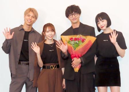 　（左から）白鳥大珠、西村歩乃果、古屋呂敏、Ｍｉｋａｋｏ