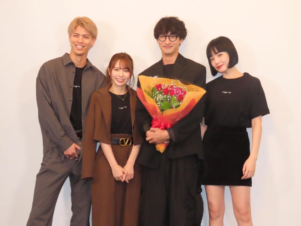 　取材会に出席した（左から）白鳥大珠、西村歩乃果、古屋呂敏、Ｍｉｋａｋｏ