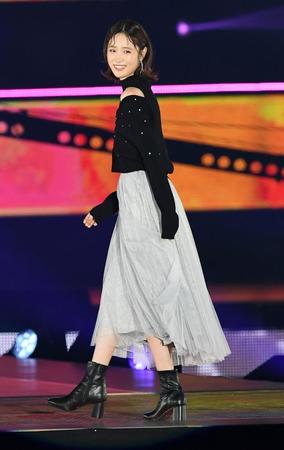 　Ｒａｋｕｔｅｎ　ＧｉｒｌｓＡＷＡＲＤ２０２３Ａ／Ｗに登場した高橋ひかる（撮影・三好信也）