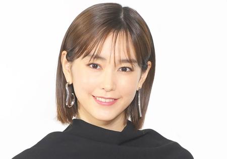 　桐谷美玲
