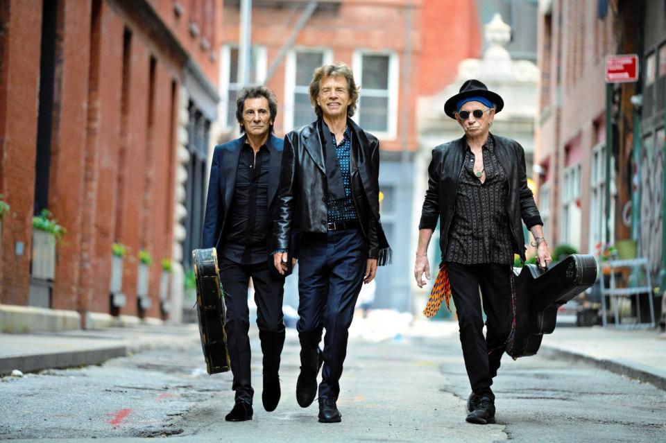 　（左から）ロニー・ウッド、ミック・ジャガー、キース・リチャーズ©Ｍａｒｋ　Ｓｅｌｉｇｅｒ