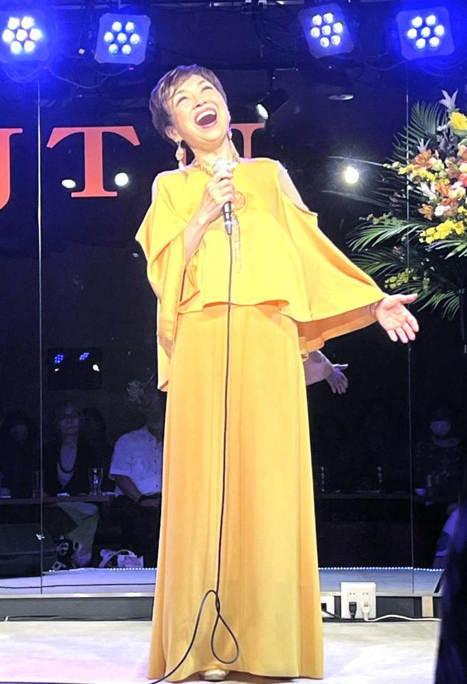 　４都市ツアーをスタートさせるクミコ