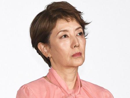 　戸田恵子