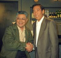 　藤田まことさん（右）と財津一郎さん＝１９９４年２月