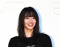 　山本舞香＝１９日