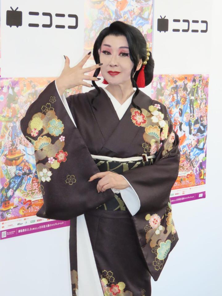 　「池袋ハロウィンコスプレフェス」に参加した小林幸子