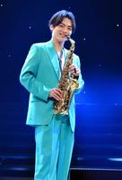 　コンサートを行った辰巳ゆうと