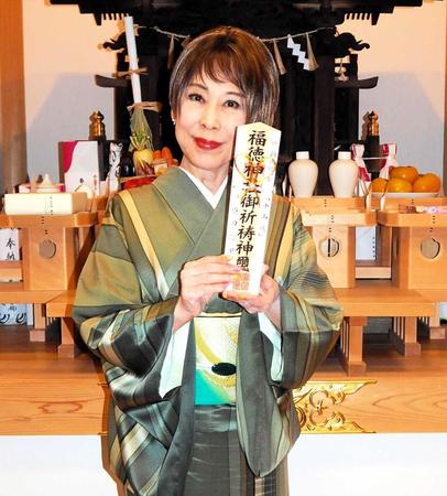 　ヒット祈願を行った原田悠里