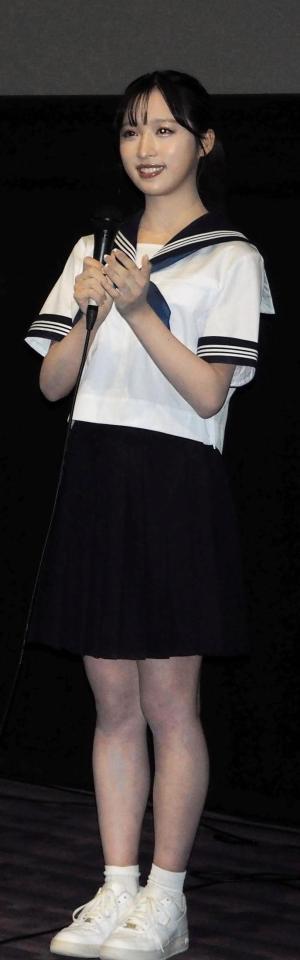 　イベントに登壇した小栗有以