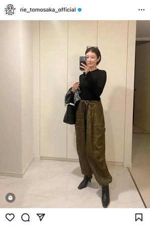 　ともさかりえのインスタグラム＠ｒｉｅ＿ｔｏｍｏｓａｋａ＿ｏｆｆｉｃｉａｌより