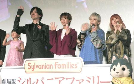 黒島結菜　初の声優挑戦で大冒険「すごく楽しかった」　映画「シルバニアファミリー」舞台あいさつ