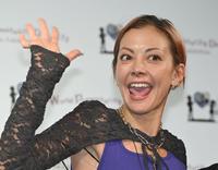 　早産児のイベントに出演し笑顔を振りまく土屋アンナ（撮影・金田祐二）