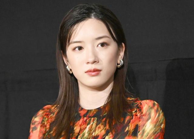 永野　芽郁 永野芽郁、月9初主演に意気込み 難しい役柄に「このタイミングで ...