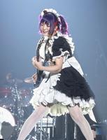 BAND－MAID 初の横アリで最長ライブ 北米含めた10周年ツアー