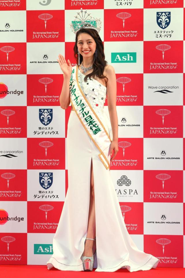 　「２０２４ミス・インターナショナル」日本代表に選ばれた植田明依さん（撮影・伊藤笙子）