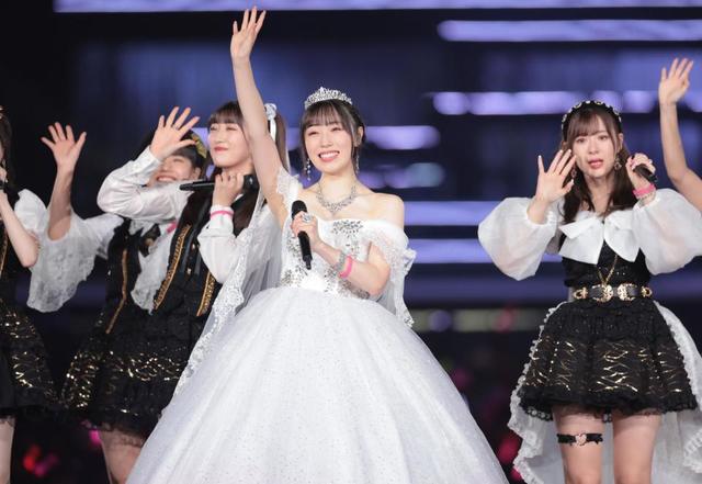 譜久村聖　モーニング娘。卒業公演ソロアングル モー娘。譜久村聖、15年間在籍したハロプロ卒業「やっと後輩たち