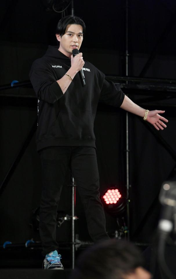 新田真剣佑 インクリム ブレスレット