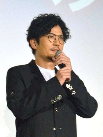 登壇した稲垣吾郎