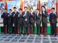 　会見に出席した（左から）中村橋之助、中村米吉、坂東新悟、中村歌昇、尾上松也、坂東巳之助、中村種之助、中村隼人、中村莟玉