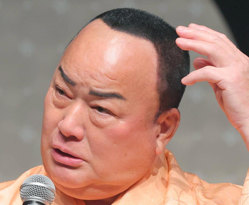 　自ら髪の毛の話題に触れる細川たかし（撮影・吉澤敬太）