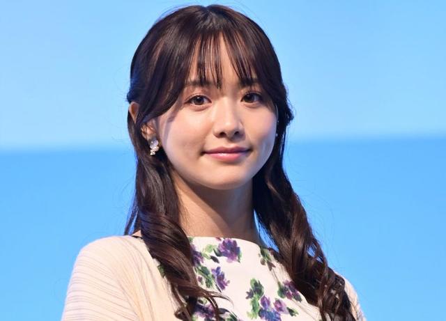 森香澄、初写真集の表紙を先行公開 大胆すぎる姿に「セクシーで可愛く