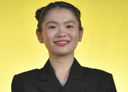 【写真】だ、誰だ！？朝ドラ・小夜ちゃん女優が激やせ別人　清楚な姿に「可愛い」「気づかなかったｗ」「女優さんって凄い」