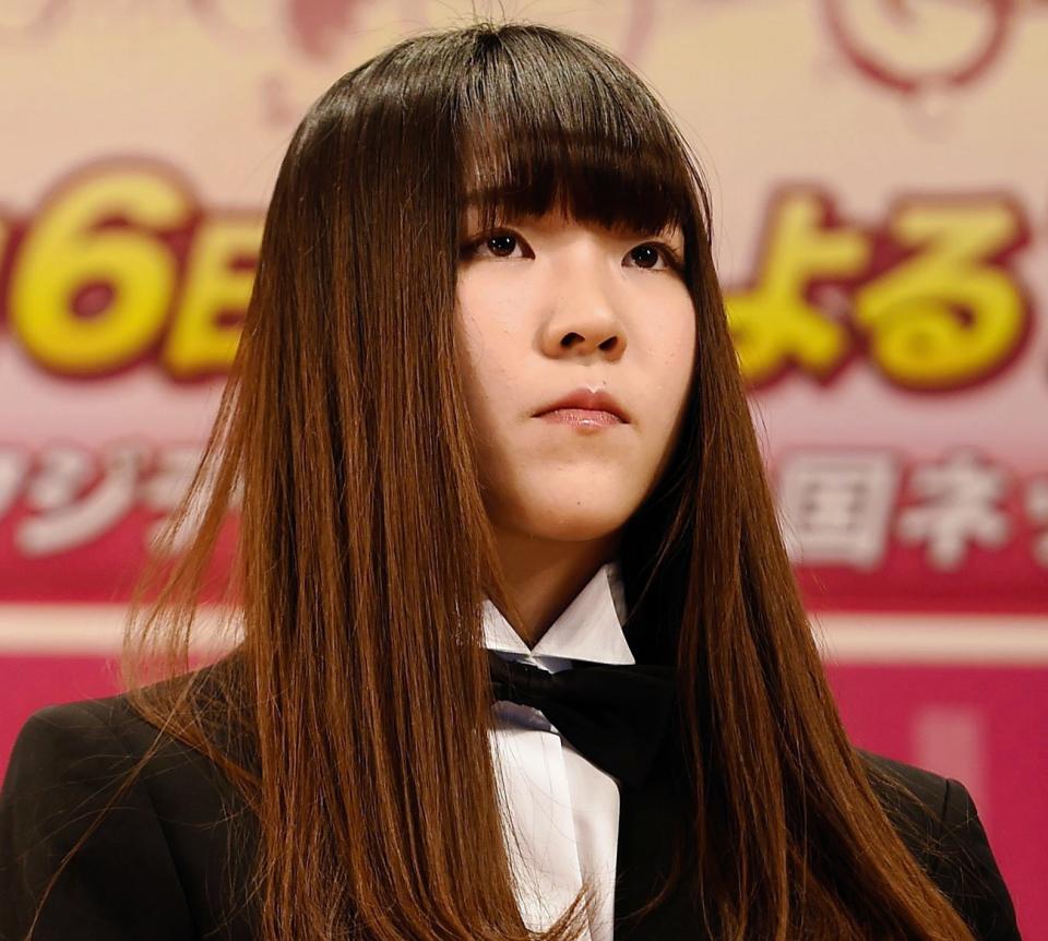 　カニササレアヤコ