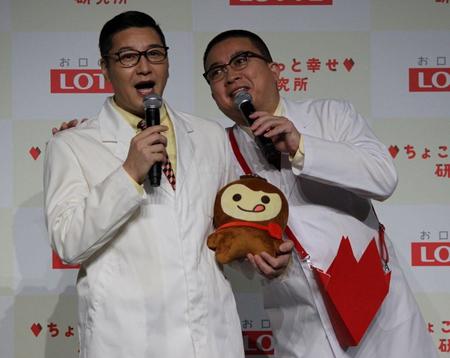 　息ぴったりのトークで盛り上げたチョコレートプラネット・長田庄平と松尾駿（右）